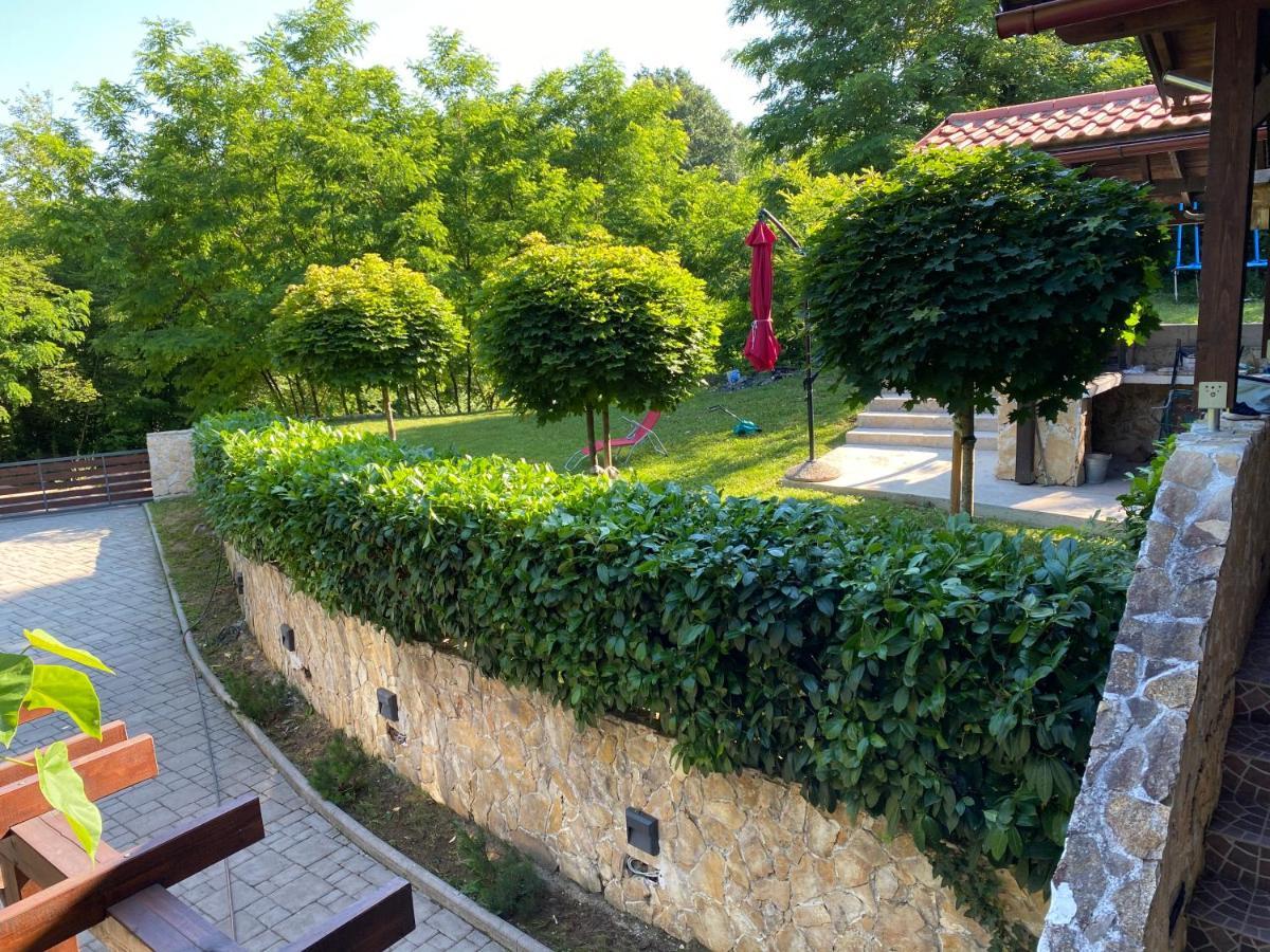 4Trees Holiday House Slunj Ngoại thất bức ảnh
