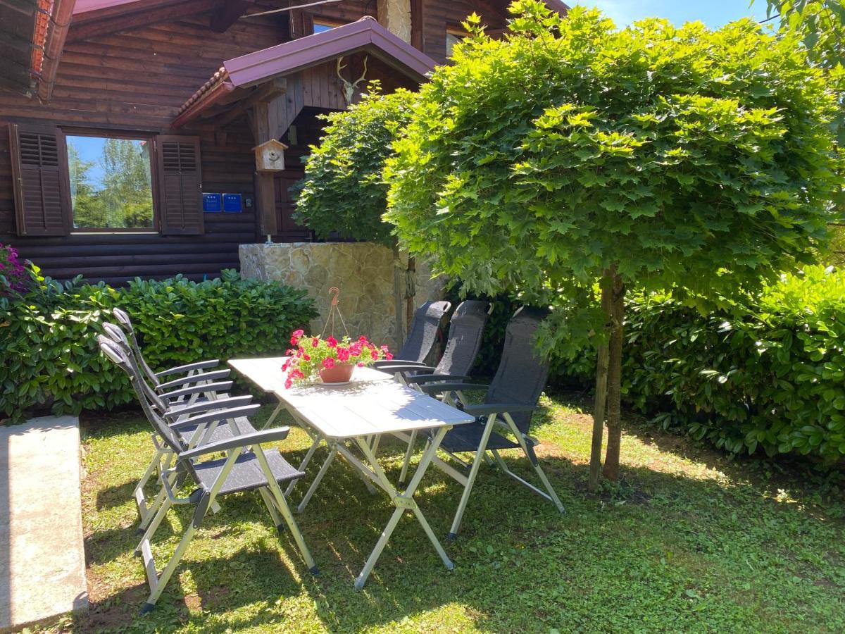 4Trees Holiday House Slunj Ngoại thất bức ảnh